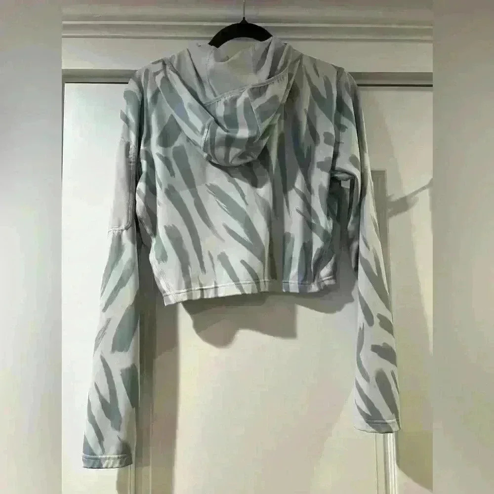 Adidas Running Jacket Size Large - image 2